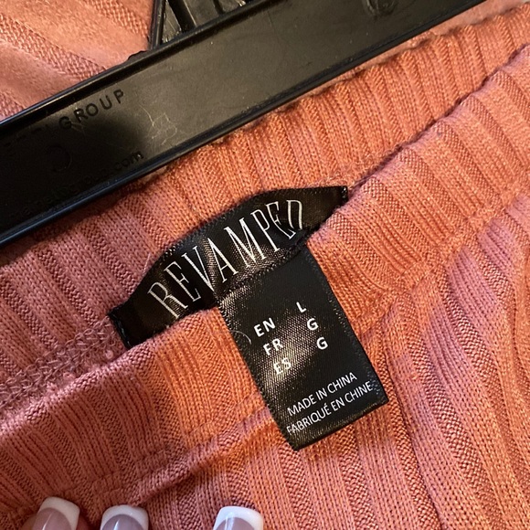 Pink Ribbed Flare Leg Pants - Picture 2 of 3